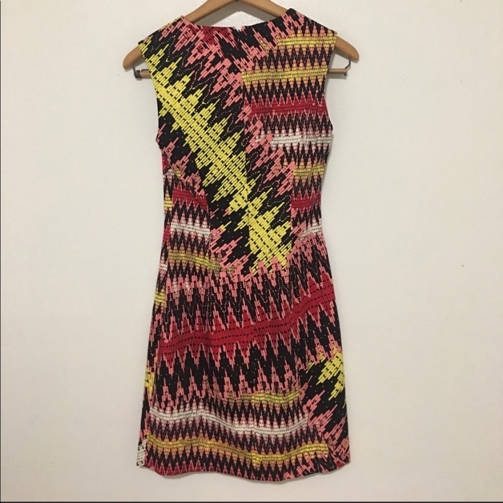 French Connection Bodycon Patterned Dress - Picture 2 of 3